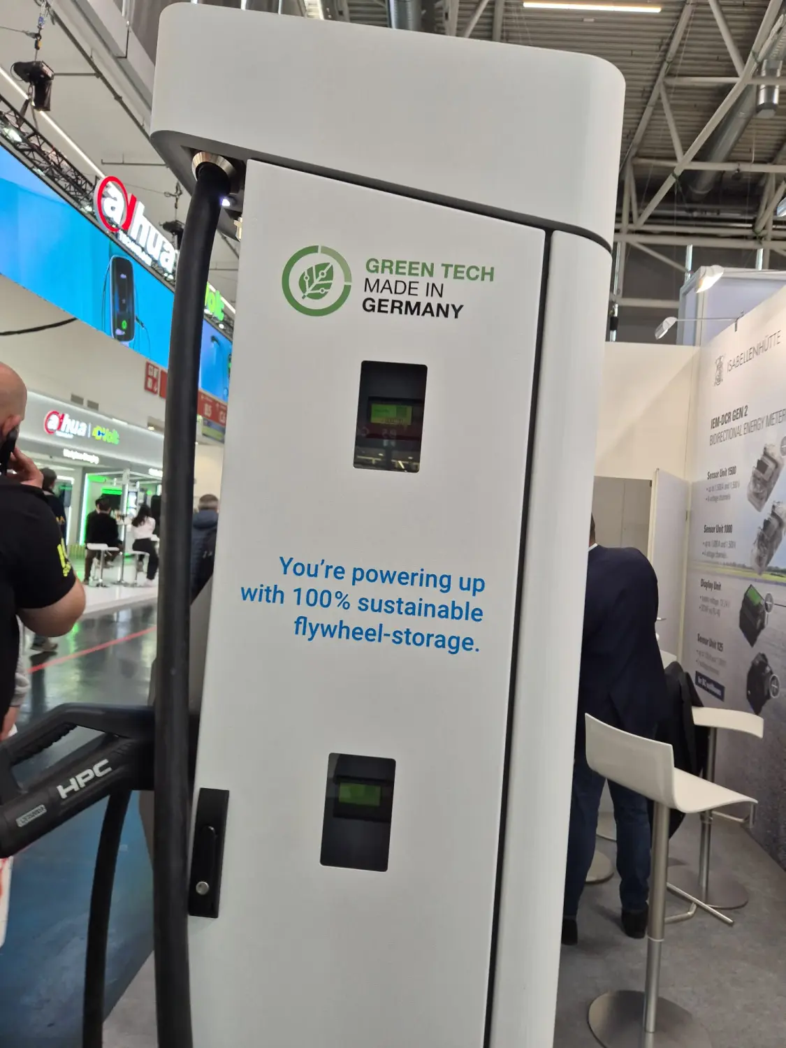 Gresgying 480-kW-Gleichstrom-Schnellladestation, auch 480-kW-Ladehub genannt. Von Solar Life Africa